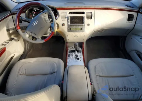 2008 Hyundai Azera Se z USA, uszkodzony, nr VIN KMHFC46F98A332430